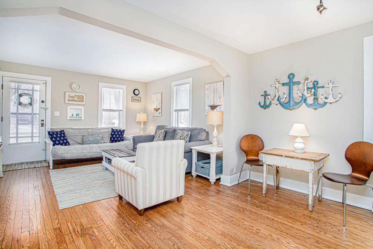 Holiday home Anchors Away *